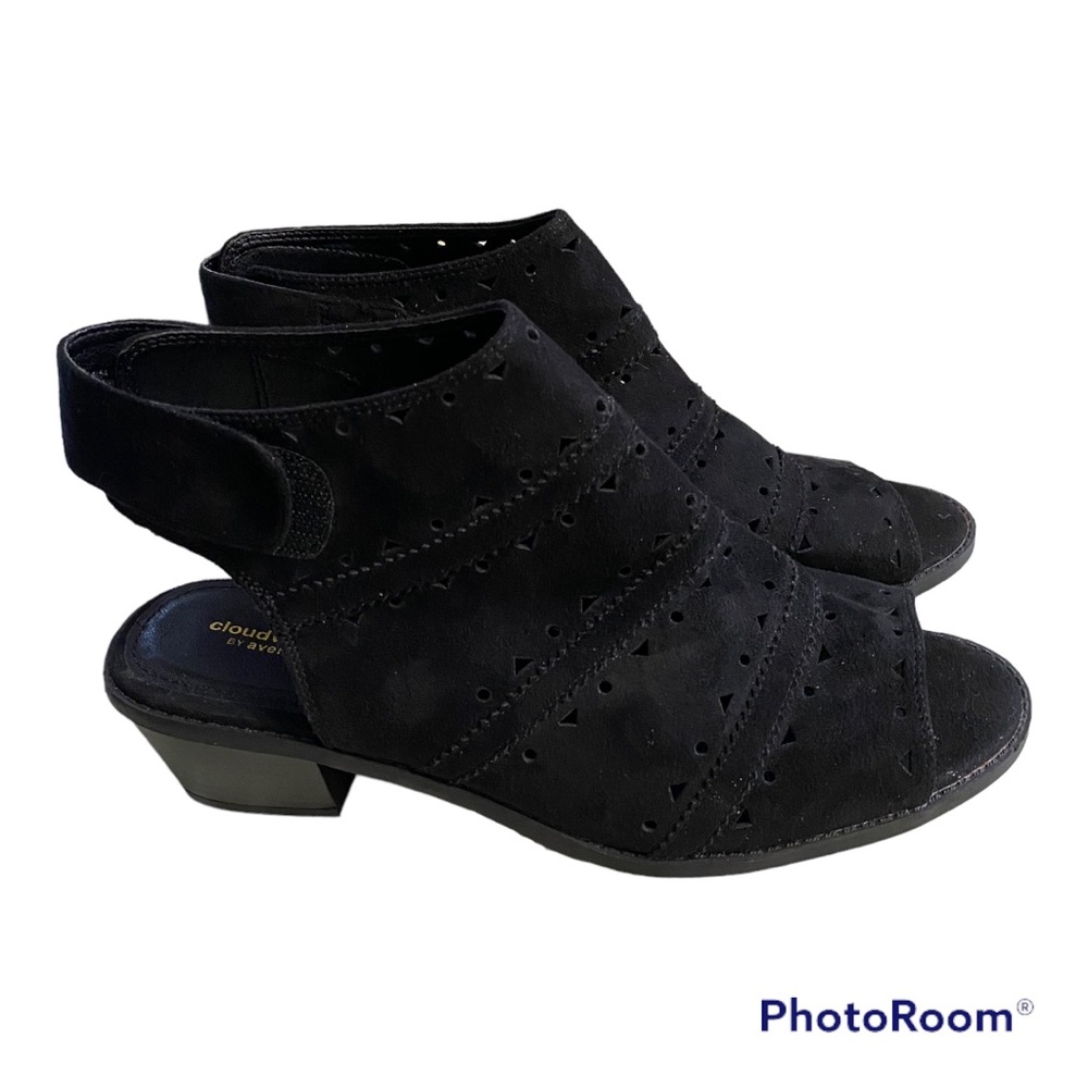 Women’s Cloudwalkers by Avenue Open Toe Shoe